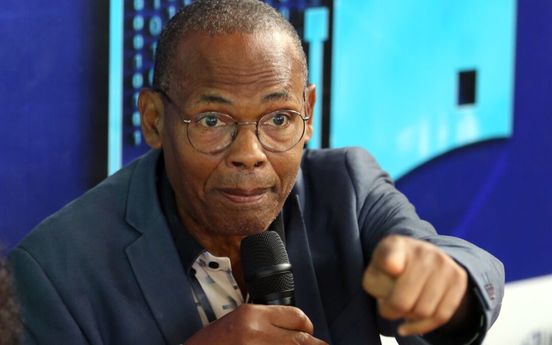 Thierno Monénembo victime de vol: «je voudrais lancer un appel à vous tous, pour m’aider à retrouver cet élément vital de mon travail d’écrivain»