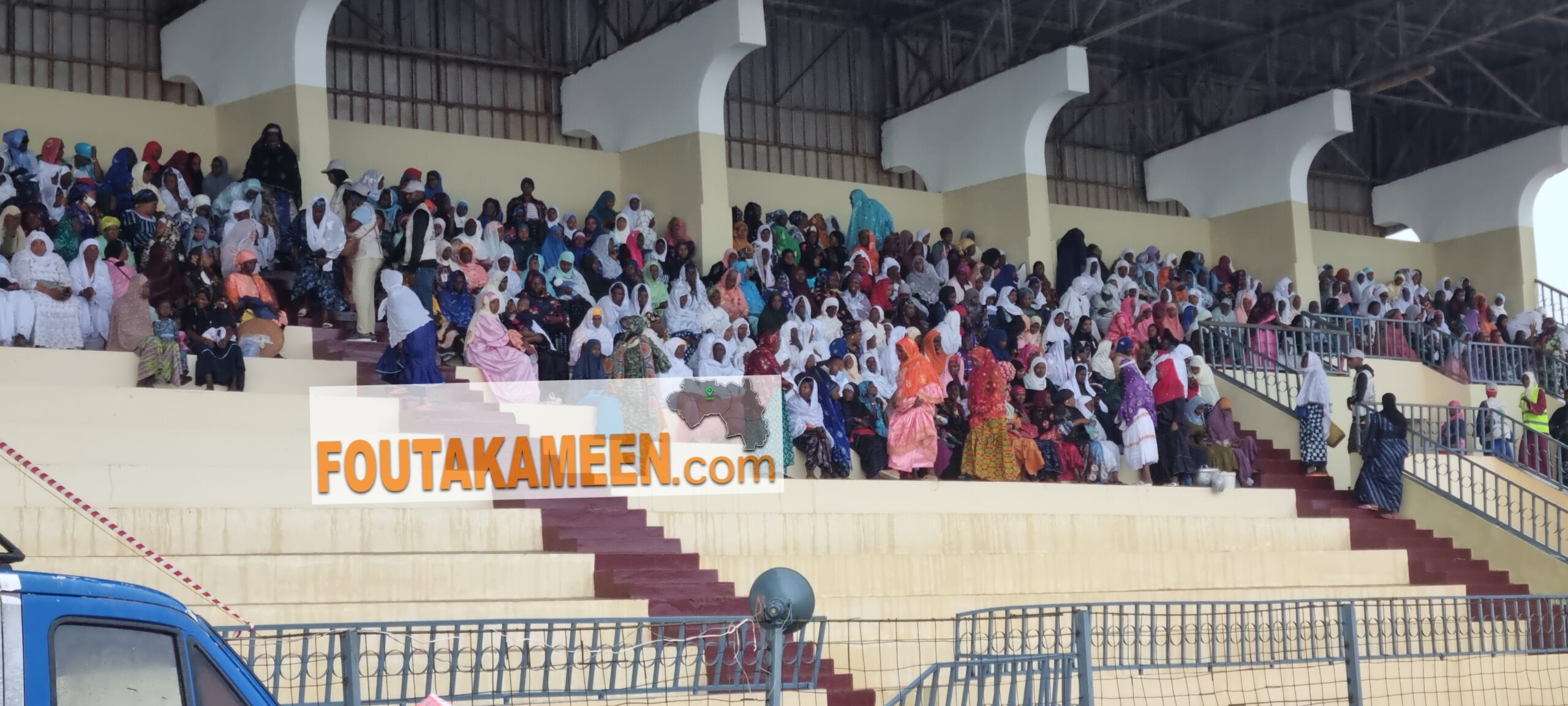 Intronisation du Khalife du Foutah: voici quelques images de l’atmosphère qui prévaut au stade régional de Labé