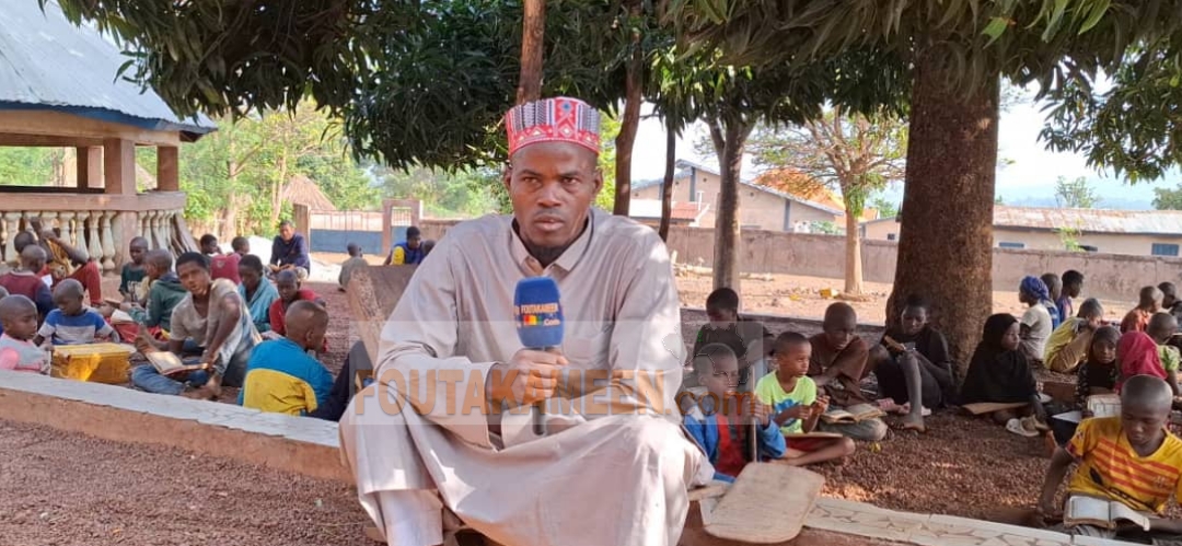 Bely/Koubia : Thierno Abdoul Ghadiri, le maître coranique qui a fait mémoriser le Coran à plus de 20 filles malgré les conditions précaires