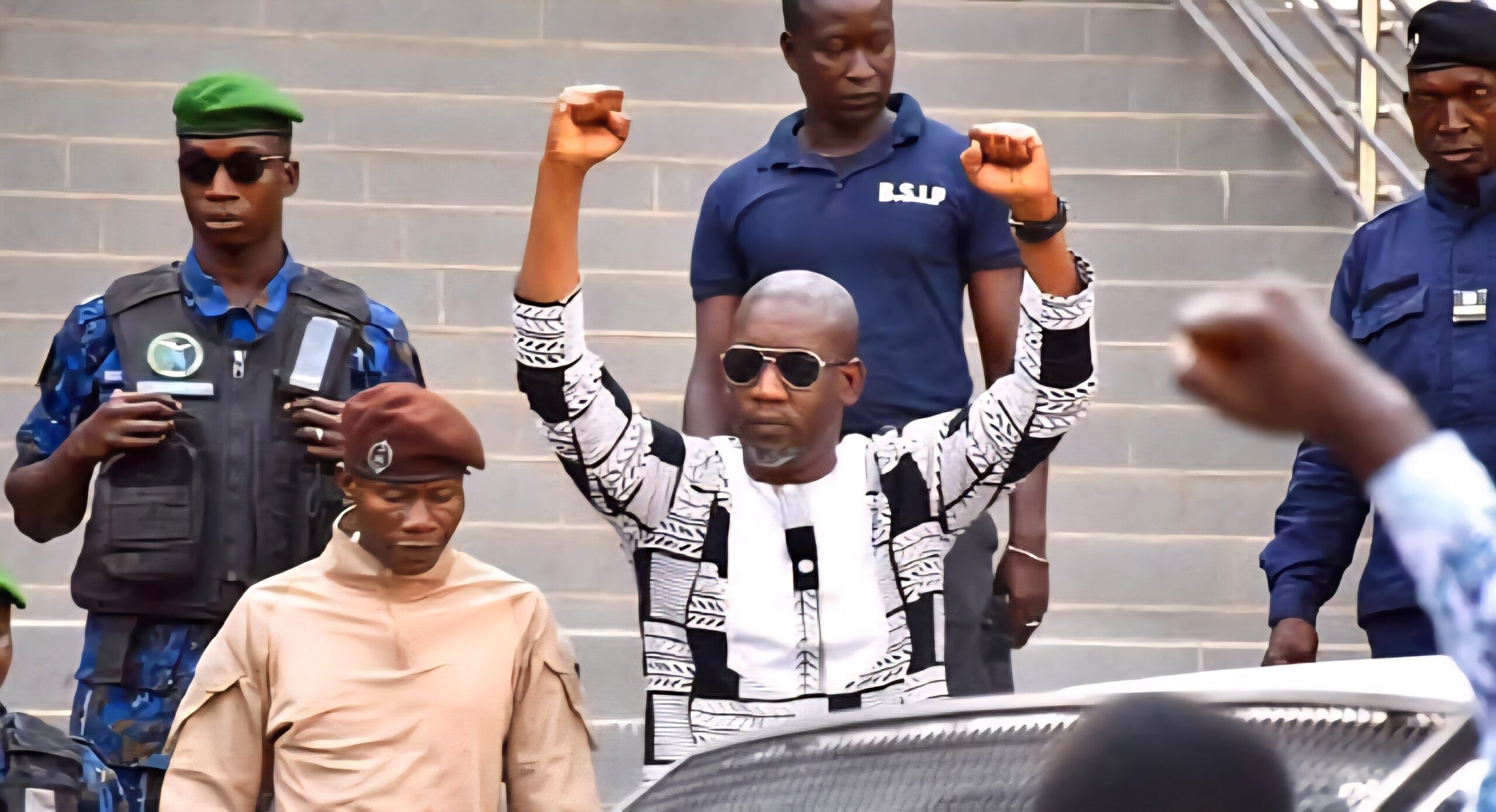 Présidentielle en Guinée : qui sera le futur candidat du MoDeL d’Aliou Bah ? Un responsable du parti se prononce Présidentielle en Guinée : qui sera le futur candidat du MoDeL d’Aliou Bah ? Un responsable du parti se prononce