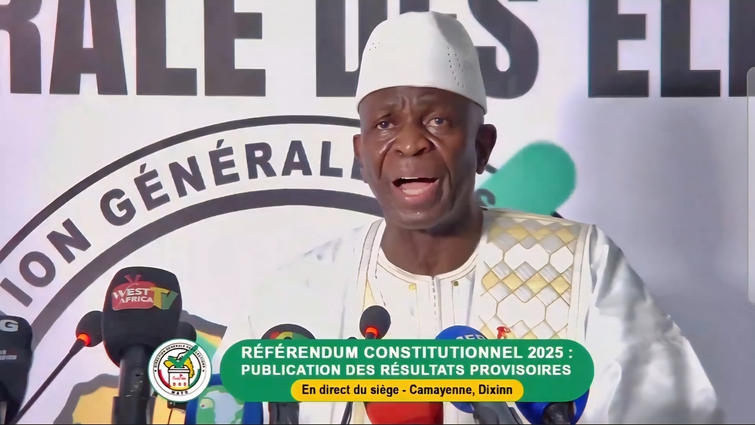 Résultats provisoires du référendum constitutionnel en Guinée : un “OUI” écrasant avec plus de 89% Résultats provisoires du référendum constitutionnel en Guinée : un “OUI” écrasant avec plus de 89%