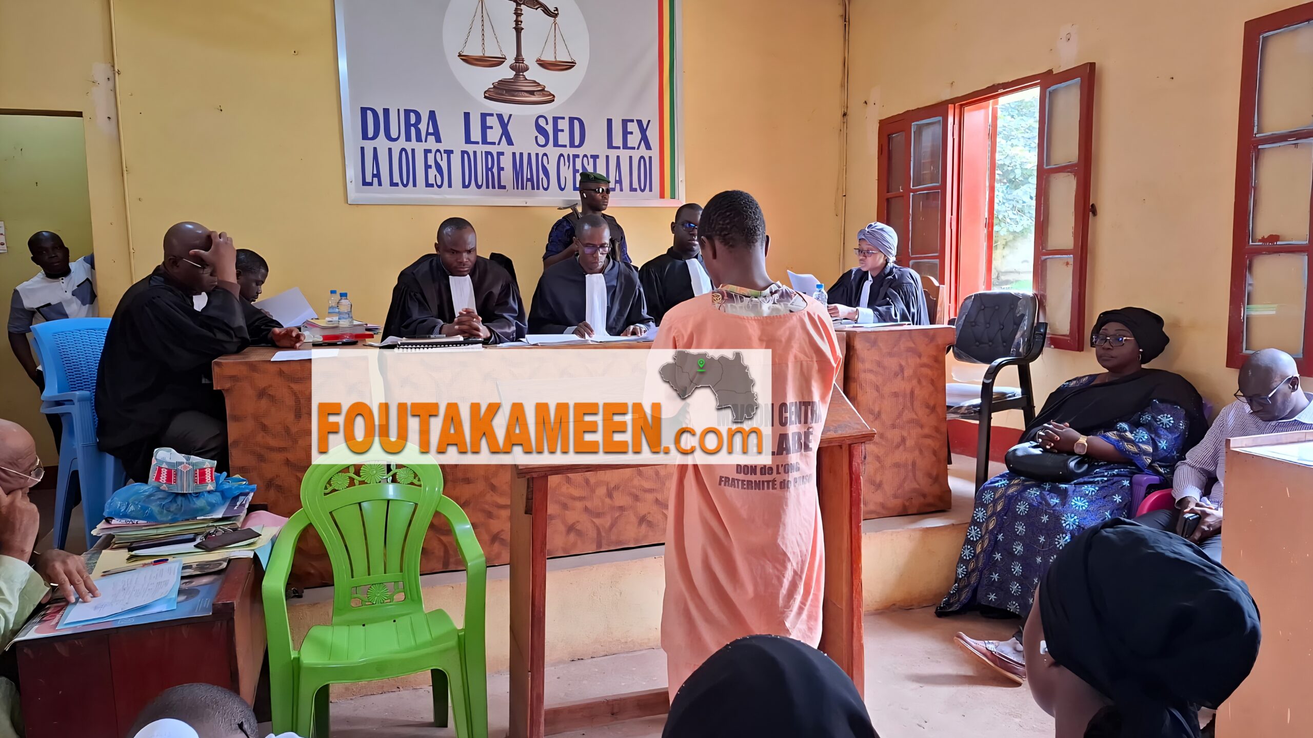 Labé : deux jeunes accusés de vol et de détention d’arme condamnés à 10 ans et 20 ans de réclusion criminelle