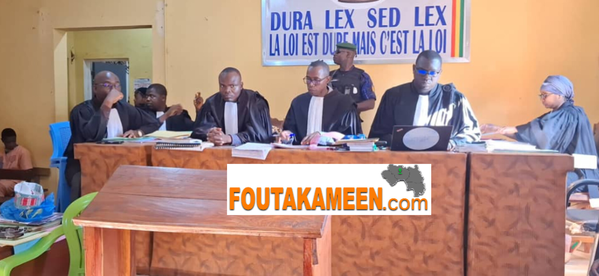 Viol sur mineure : à la barre, l’accusé Mamadou Siradiou Diallo évoque une “pression” pour justifier son acte Viol sur mineure : à la barre, l’accusé Mamadou Siradiou Diallo évoque une “pression” pour justifier son acte