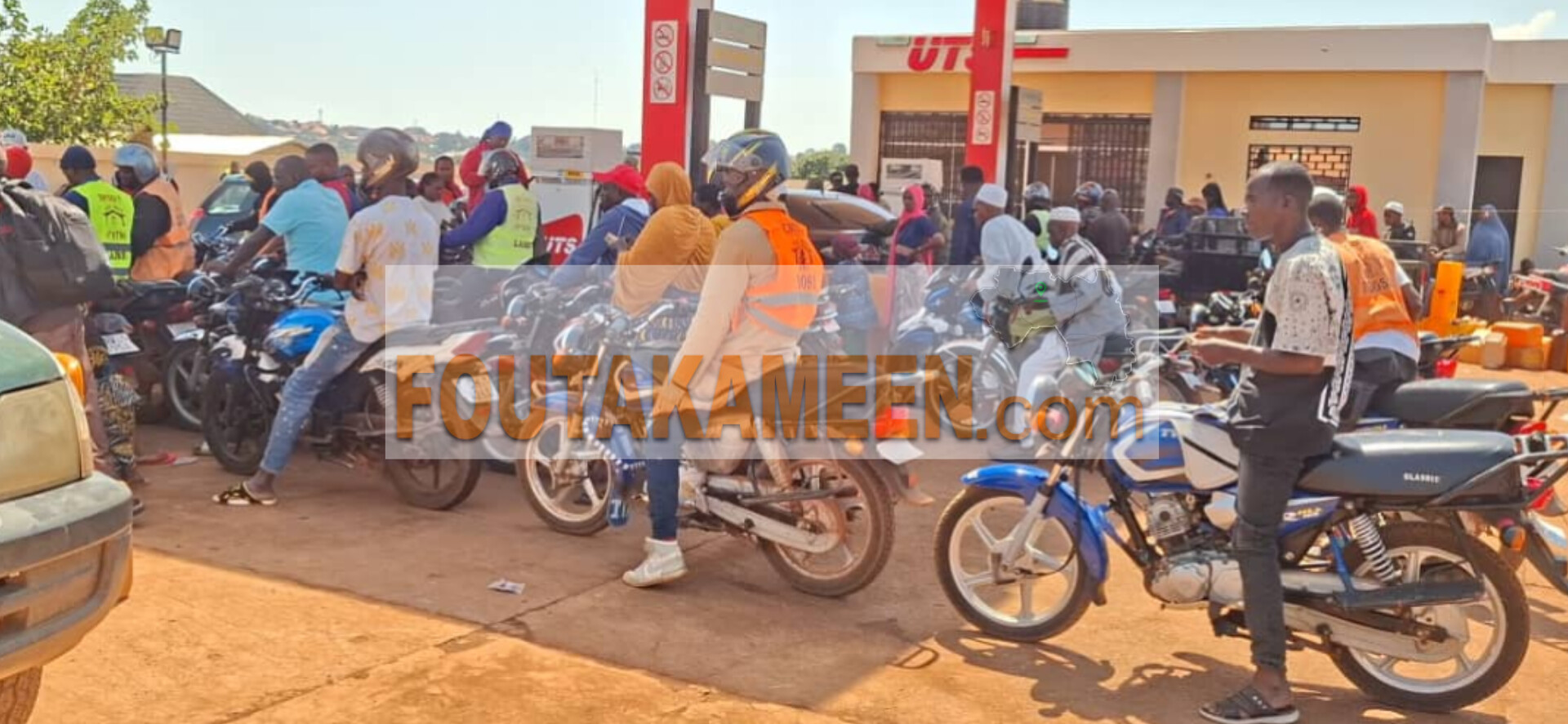 Labé : entre hausse des prix et retards, les élèves subissent les effets de la crise d’essence Labé : entre hausse des prix et retards, les élèves subissent les effets de la crise d’essence