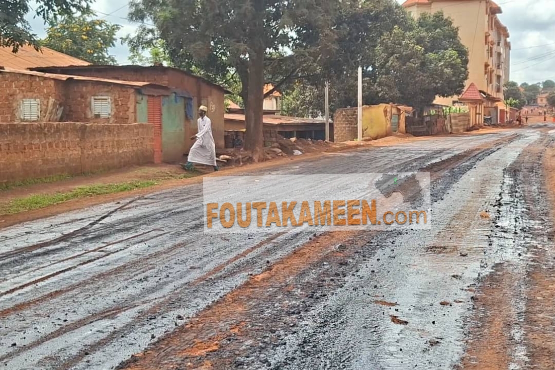 Projets publics à Labé : des débuts en fanfare, des lenteurs et des arrêts brusques, les citoyens dans une attente interminable