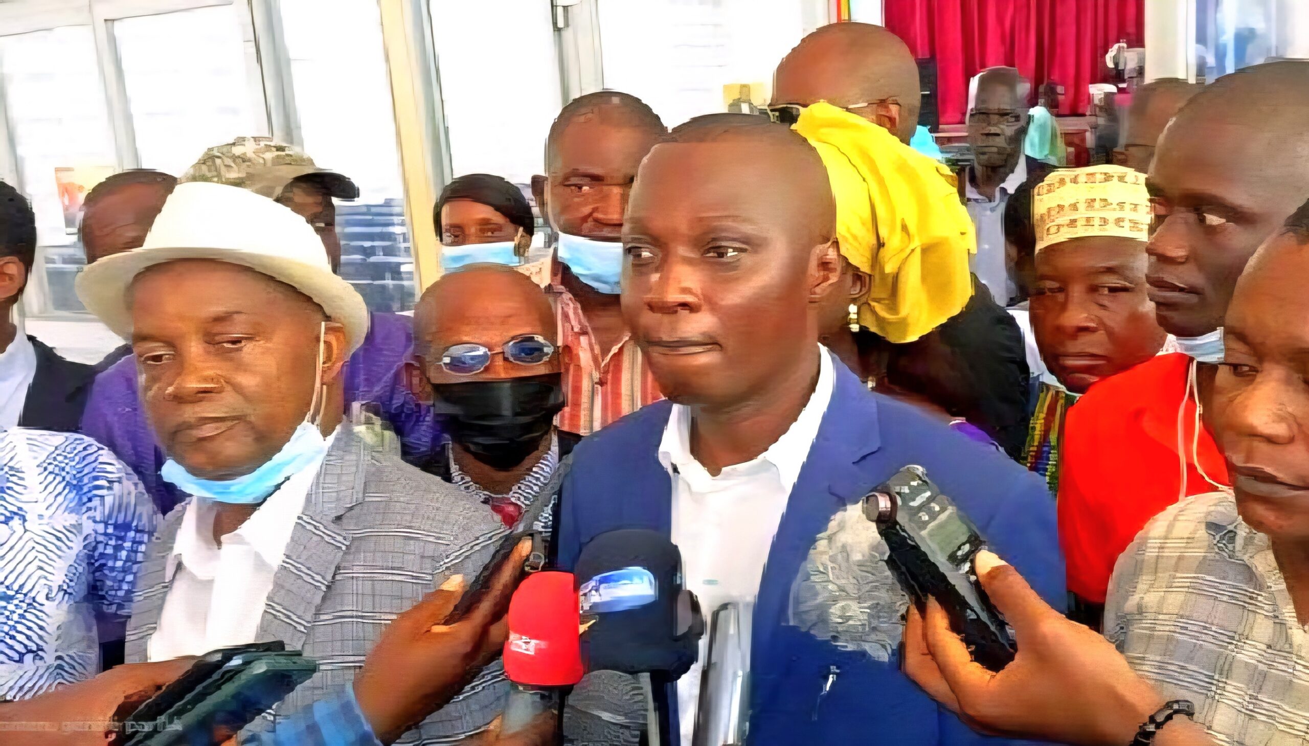 Éducation en Guinée : l’intersyndicale se radicalise et déclenche une grève, le SLECG refuse de suivre