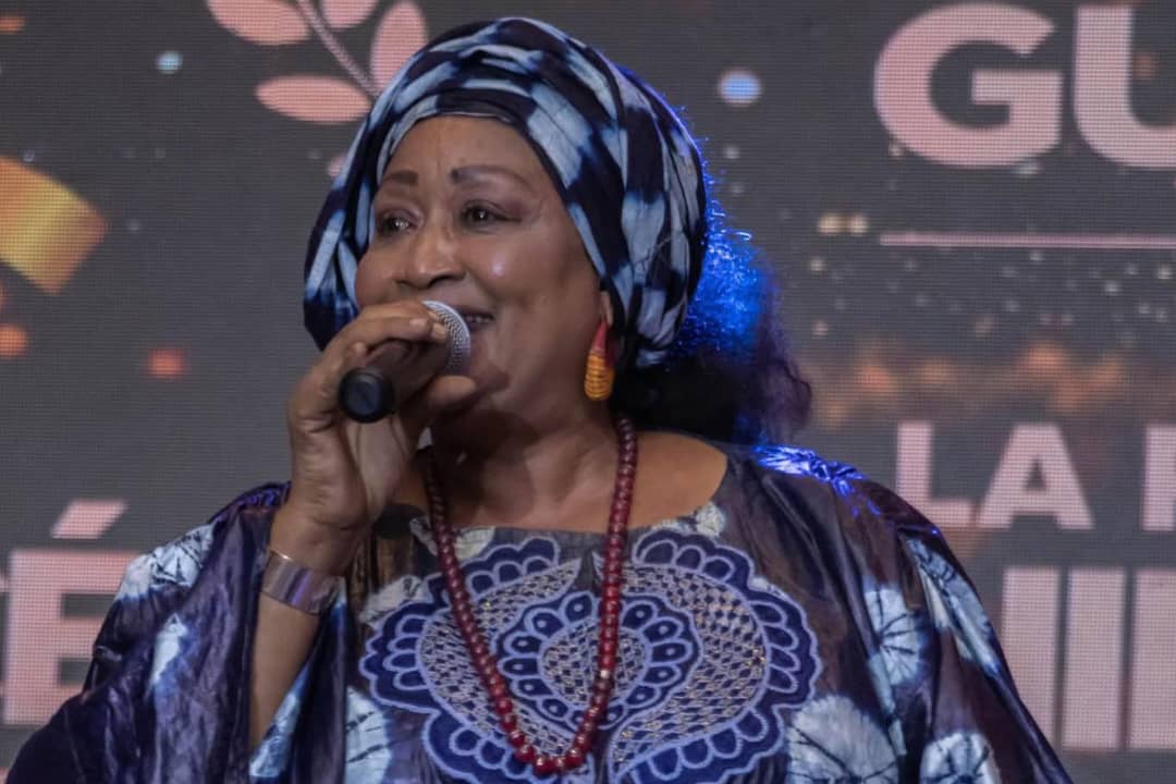 Urgent : victime d&rsquo;un AVC, l&rsquo;artiste-chanteuse Lega Bah hospitalisée à Ignace Deen