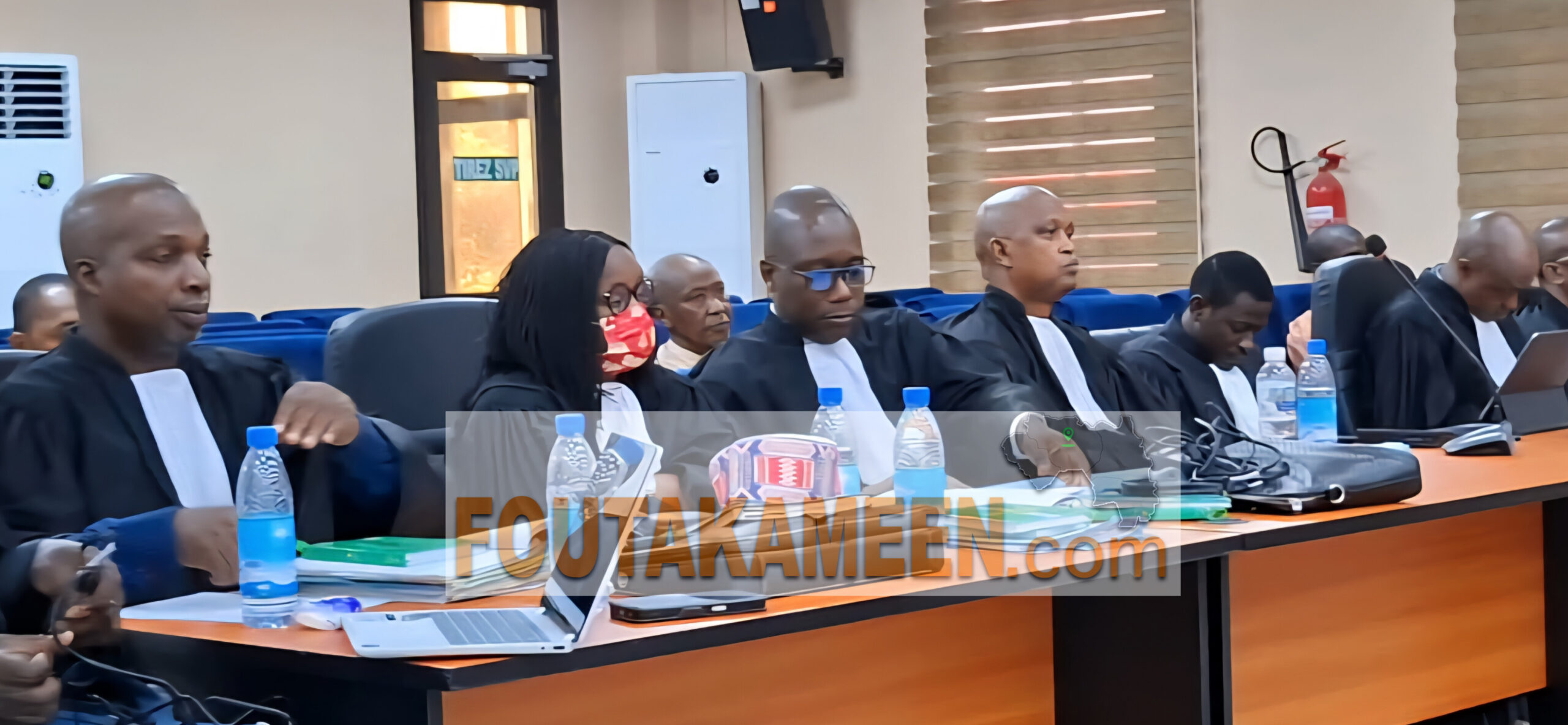 Procès du 28 septembre 2009 : divergence entre avocats sur la jonction des dossiers