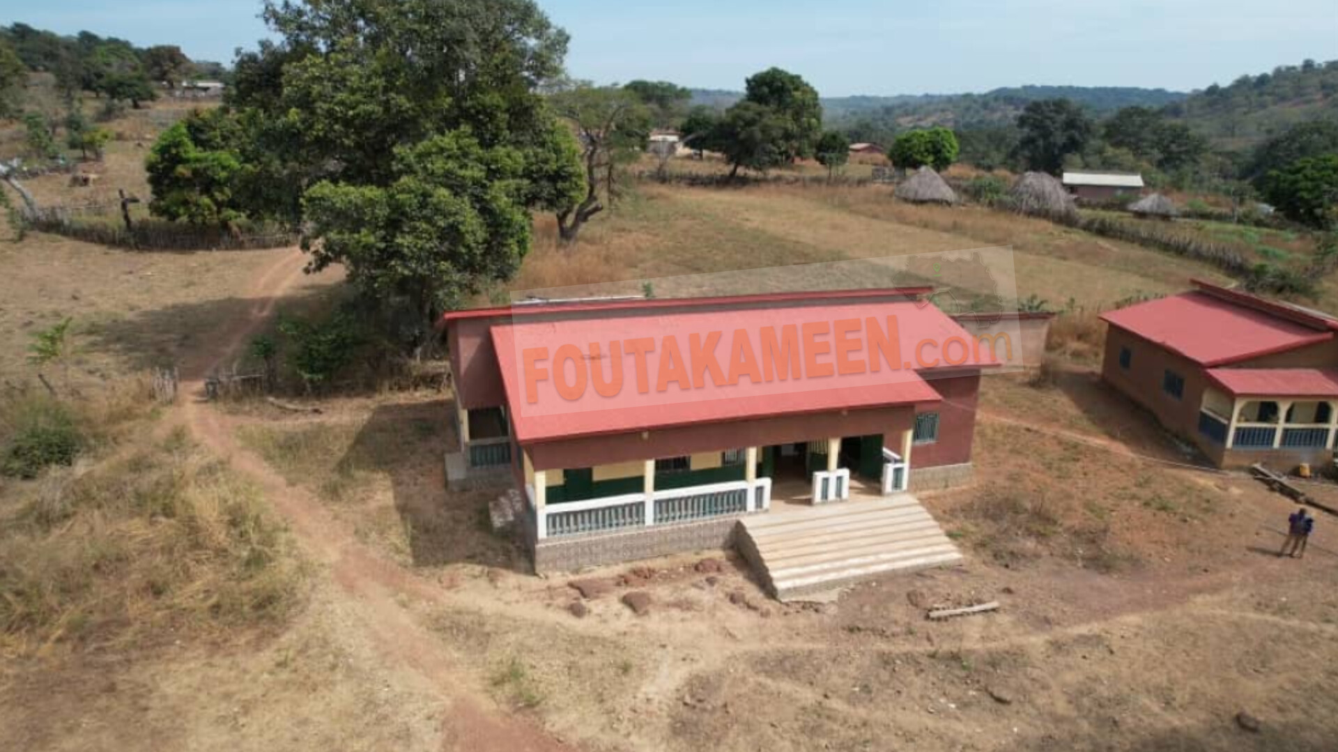À Paradji (Mamou), sans sage-femme, les femmes enceintes boudent le poste de santé