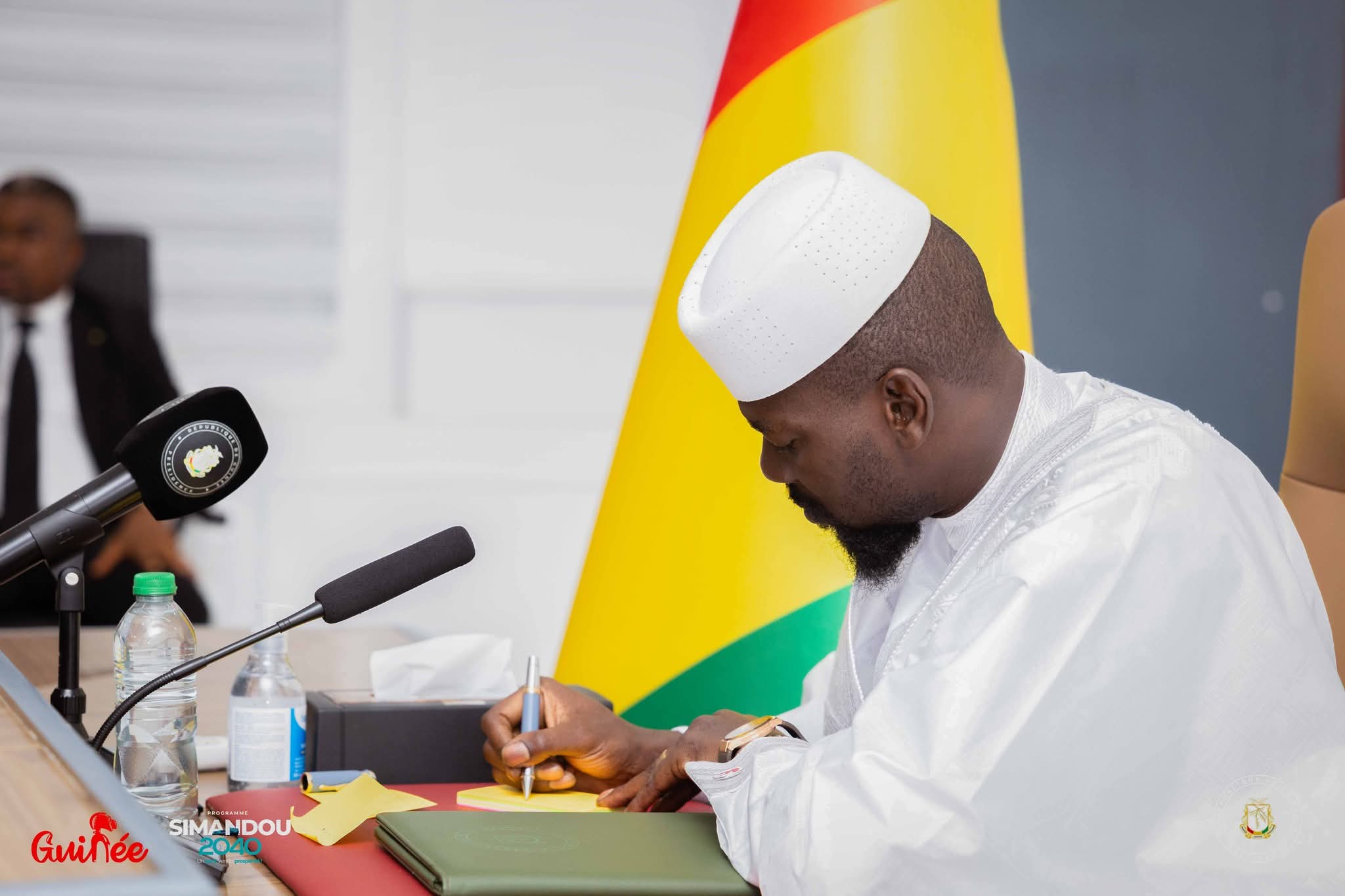 Guinée : Doumbouya opte pour un report d’une semaine des élections législatives et communales